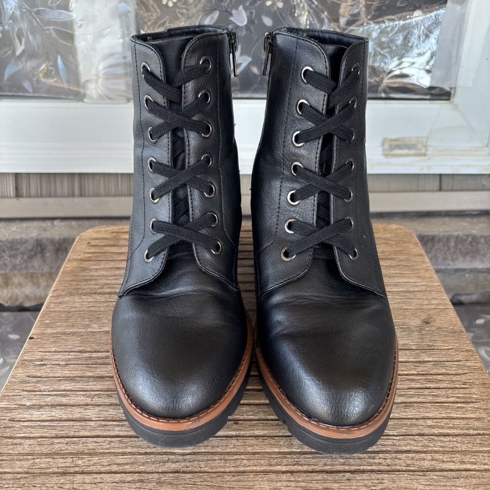 Naturalizer Madalynn Lace Up Boots Chunky Block Heel Black Leather Size 9
